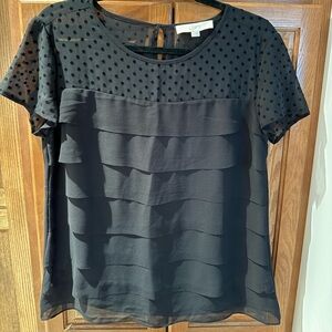 Loft Black Clip Dot Top with Pleats Medium